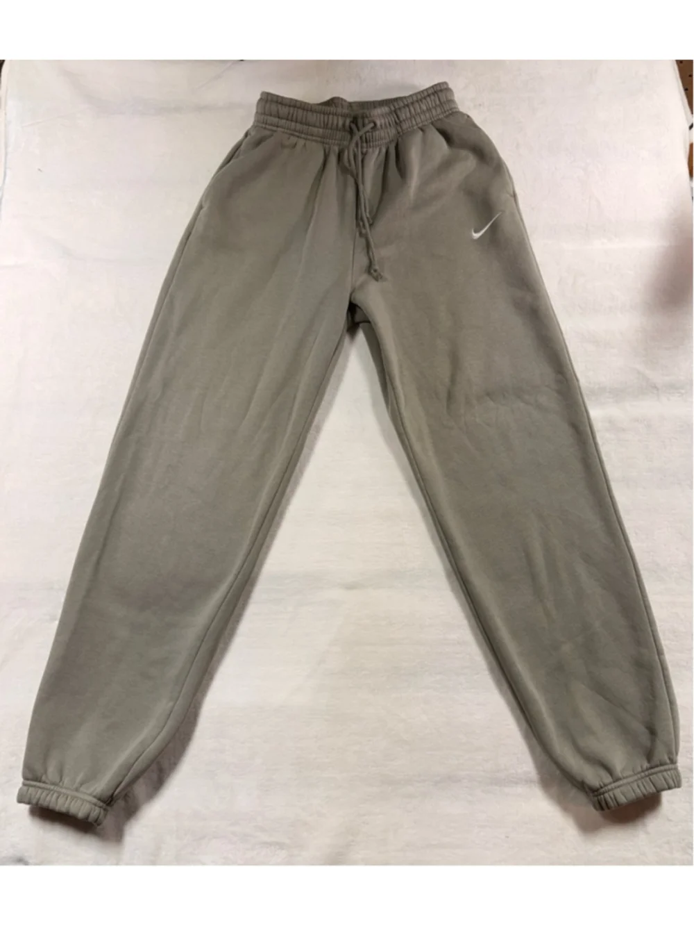 Nike Women’s‎ Olive Sweatpants XS Loungewear Activewear
